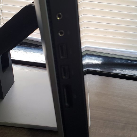 Dell Optiplex 9020 AIO i7-4770S 16GB 256SSD Touchscreen - Picture 5 of 7